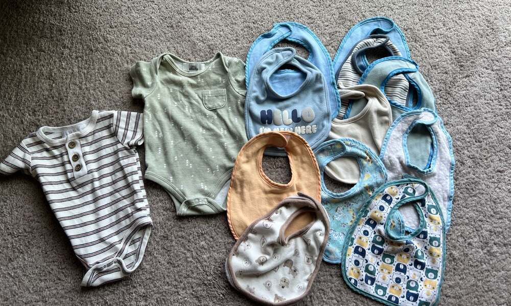 (#13). Baby Boy Lot of 2 Bodysuits and Bibs Size 3-6 Months
